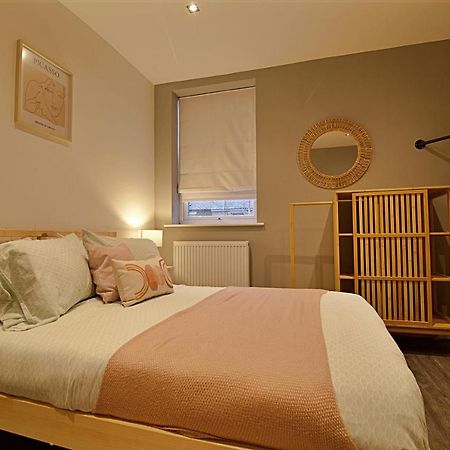 Scotforth Road- Boutique Rooms In Lancaster City Townhouse Exteriör bild
