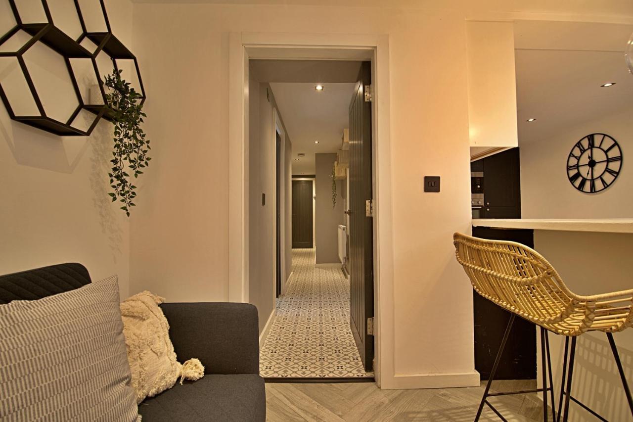 Scotforth Road- Boutique Rooms In Lancaster City Townhouse Exteriör bild