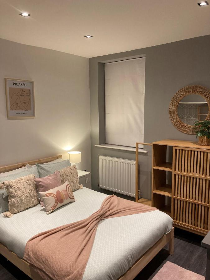 Scotforth Road- Boutique Rooms In Lancaster City Townhouse Exteriör bild