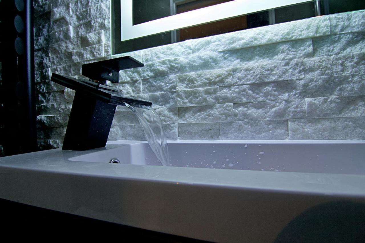 Scotforth Road- Boutique Rooms In Lancaster City Townhouse Exteriör bild
